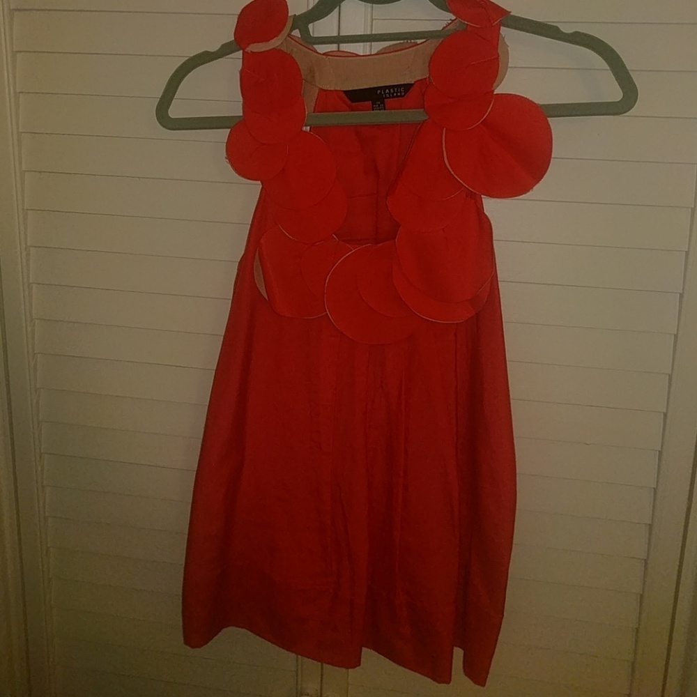 Trendy coral colored tank